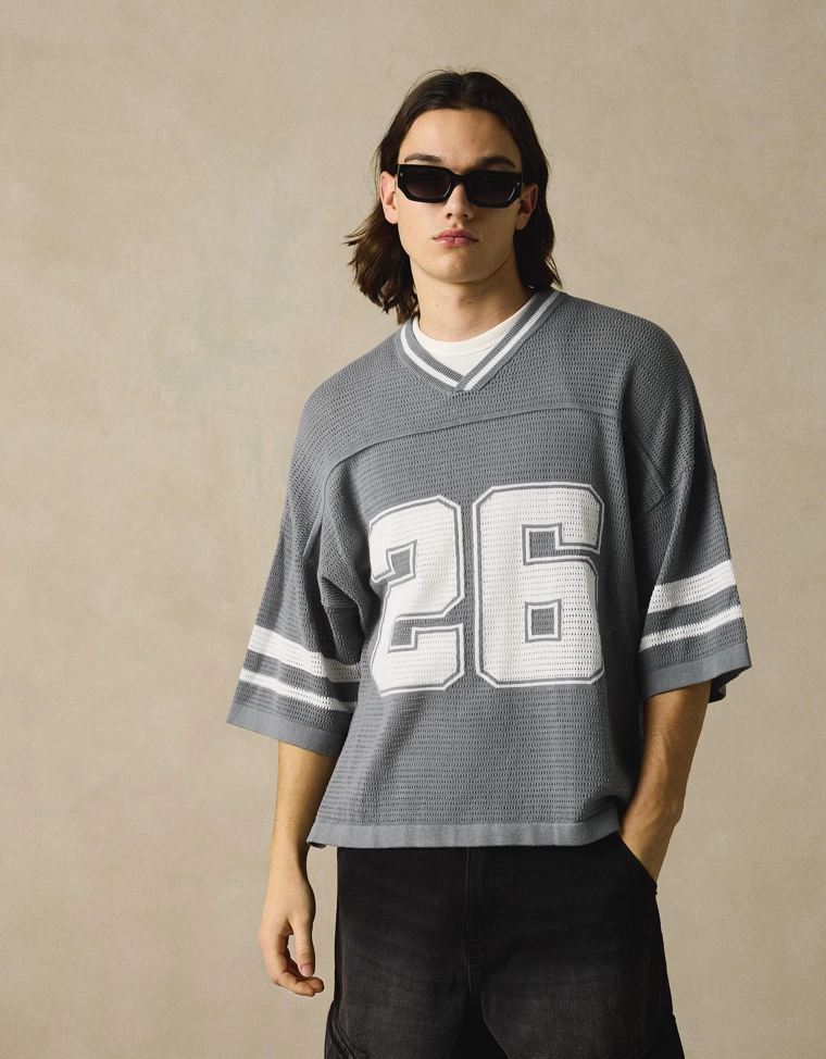 Спортивная футболка с короткими рукавами и принтом