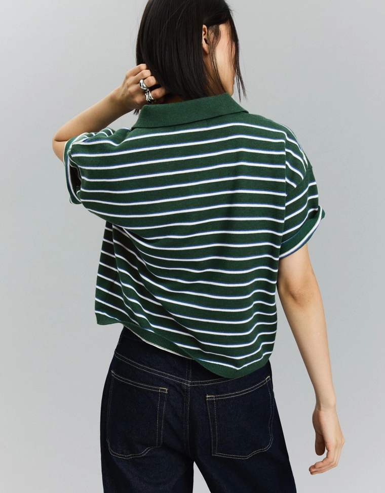 Свитер в полоску с воротником-поло