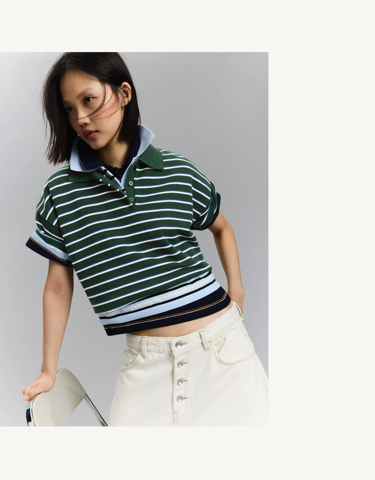 Свитер в полоску с воротником-поло