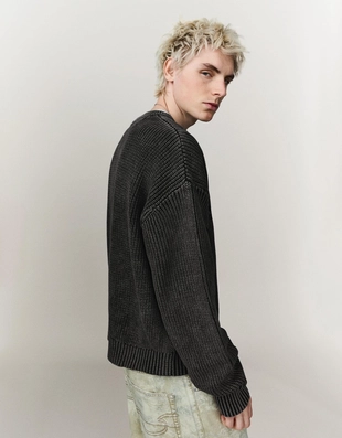 Свитер с принтом- Заказать в России