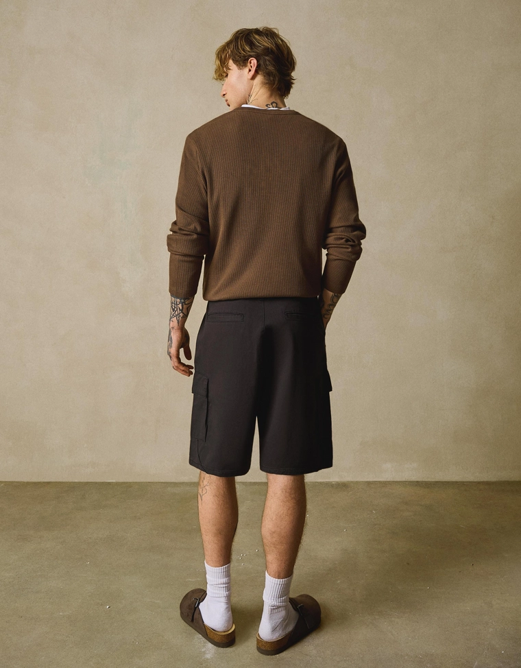 Широкие шорты карго