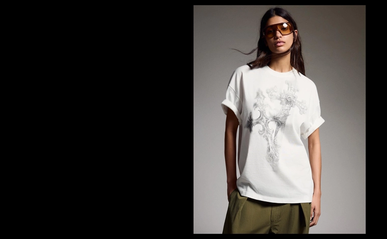 Футболка оверсайз с короткими рукавами и принтом