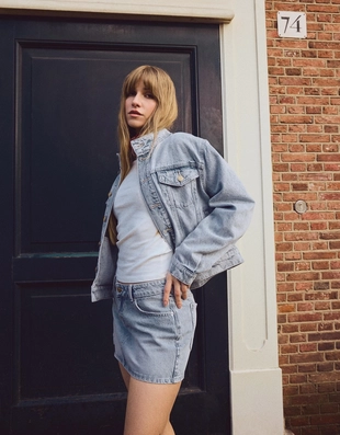 Джинсовая мини-юбка- Заказать в России