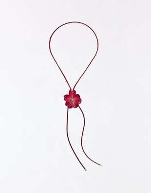 Ожерелье из шнура с цветком- Заказать в России