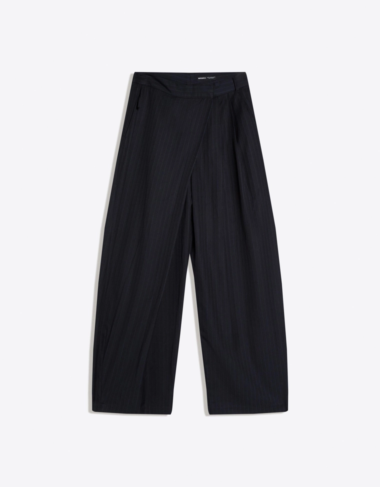 Брюки из струящейся ткани с запахом