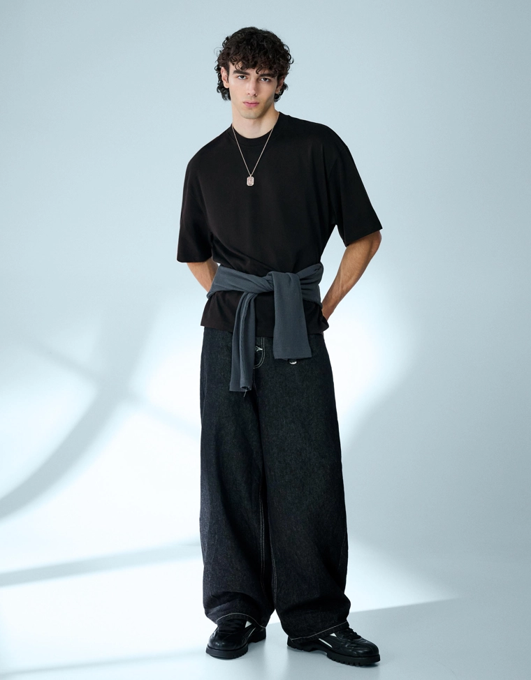 Футболка геометрического кроя с короткими рукавами