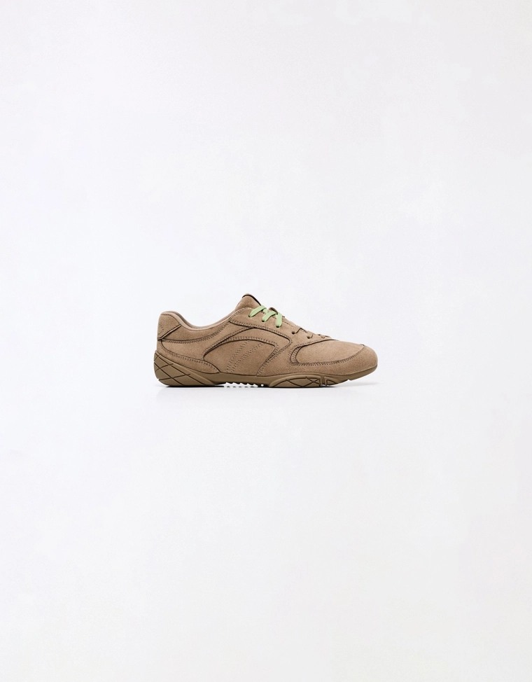 Кеды на тонкой подошве