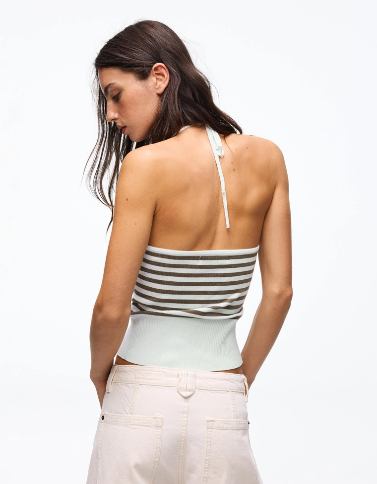 Топ в полоску с горловиной халтер