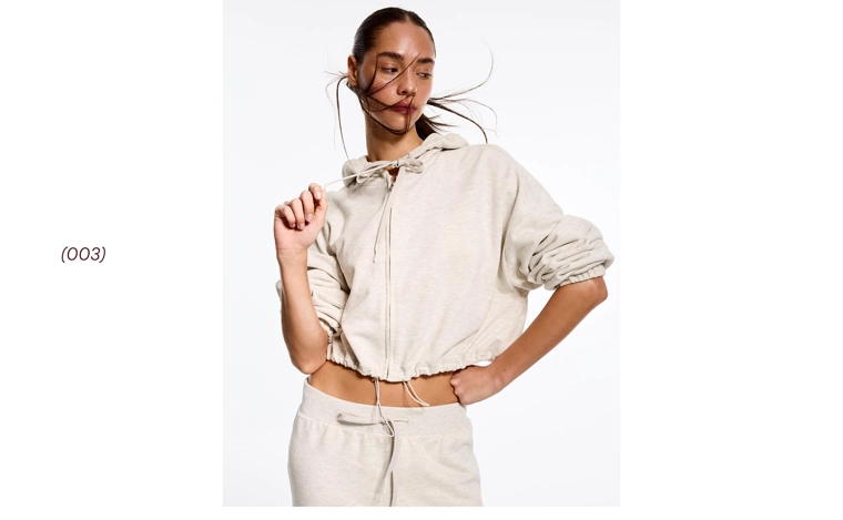 Худи на молнии с капюшоном и рукавами-фонариками