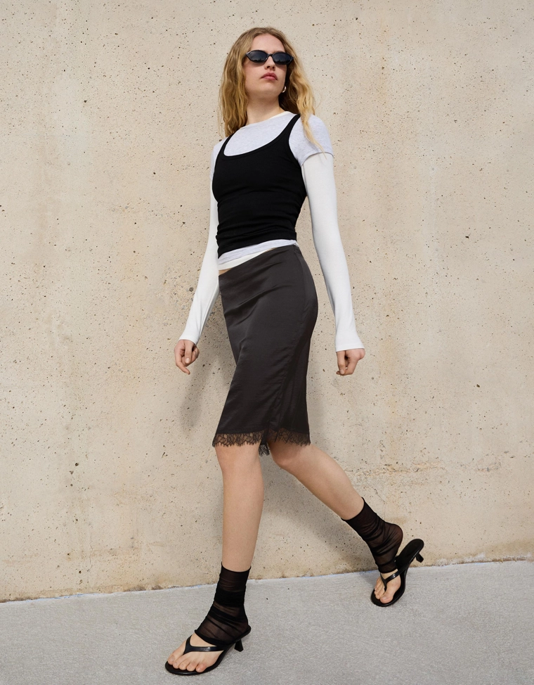 Юбка-миди из сатина