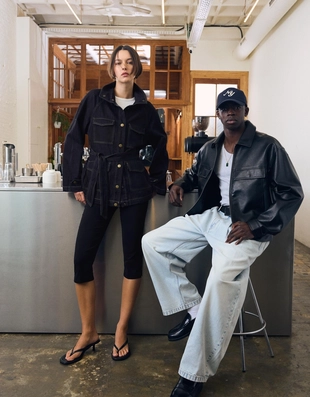 Джинсовая куртка с ремнем- Заказать в России