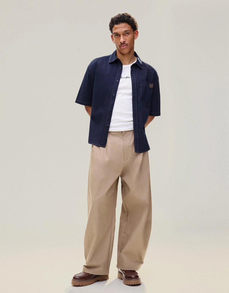 Рубашка оверсайз с короткими рукавами и вышивкой