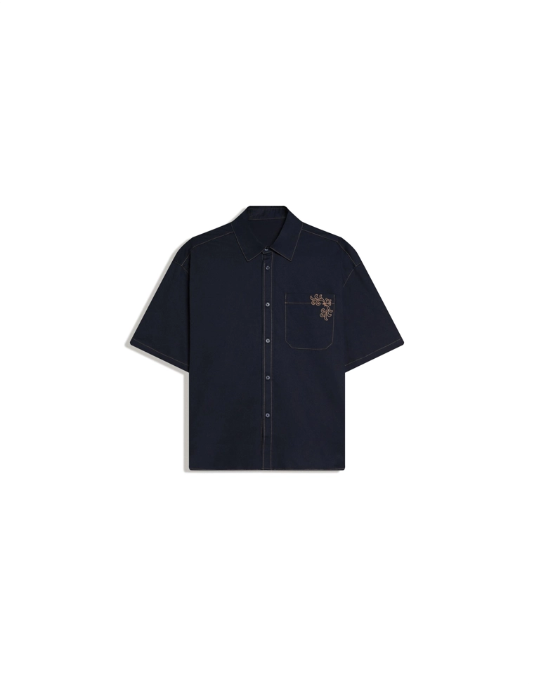 Рубашка оверсайз с короткими рукавами и вышивкой