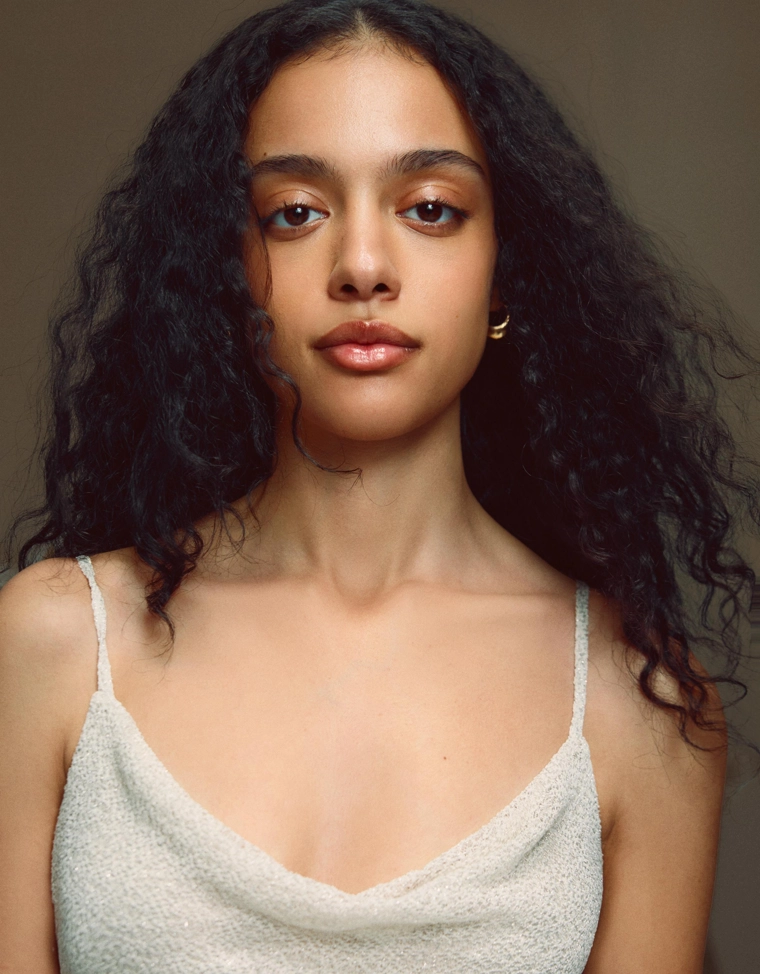 Платье миди в стиле рустик с бретелями и воланами