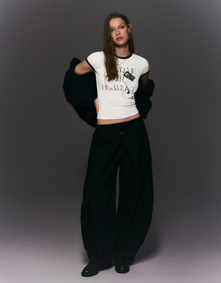 Футболка с короткими рукавами и принтом