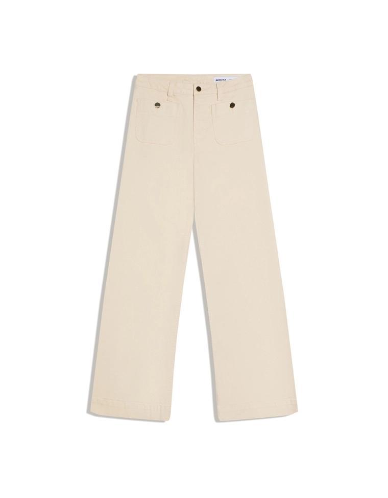 Бесшовные джинсы с широкими штанинами