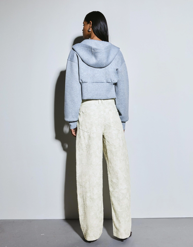 Джинсы свободного кроя с низкой посадкой и принтом