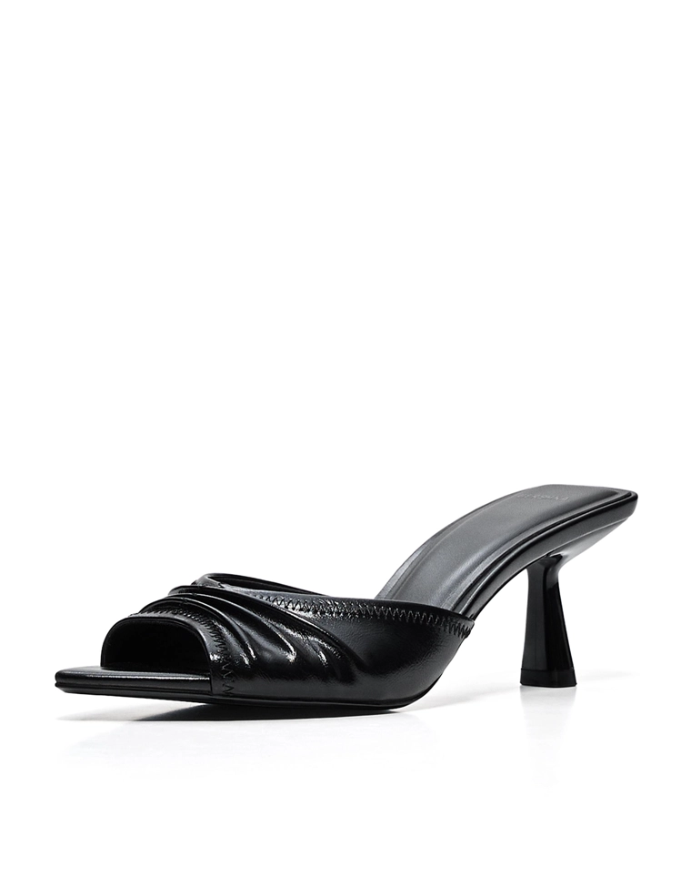 Сабо с оборками