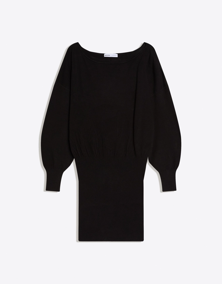 Мини-платье асимметричного кроя в рубчик