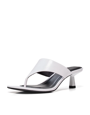 Сандалии на среднем тонком каблуке- Заказать в России