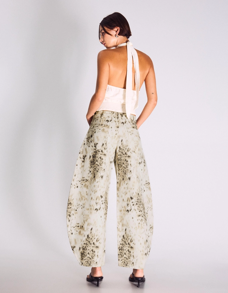 Брюки barrel с принтом