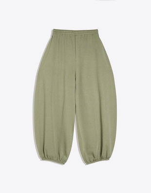 Брюки-бананы из мягкой ткани- Заказать в России