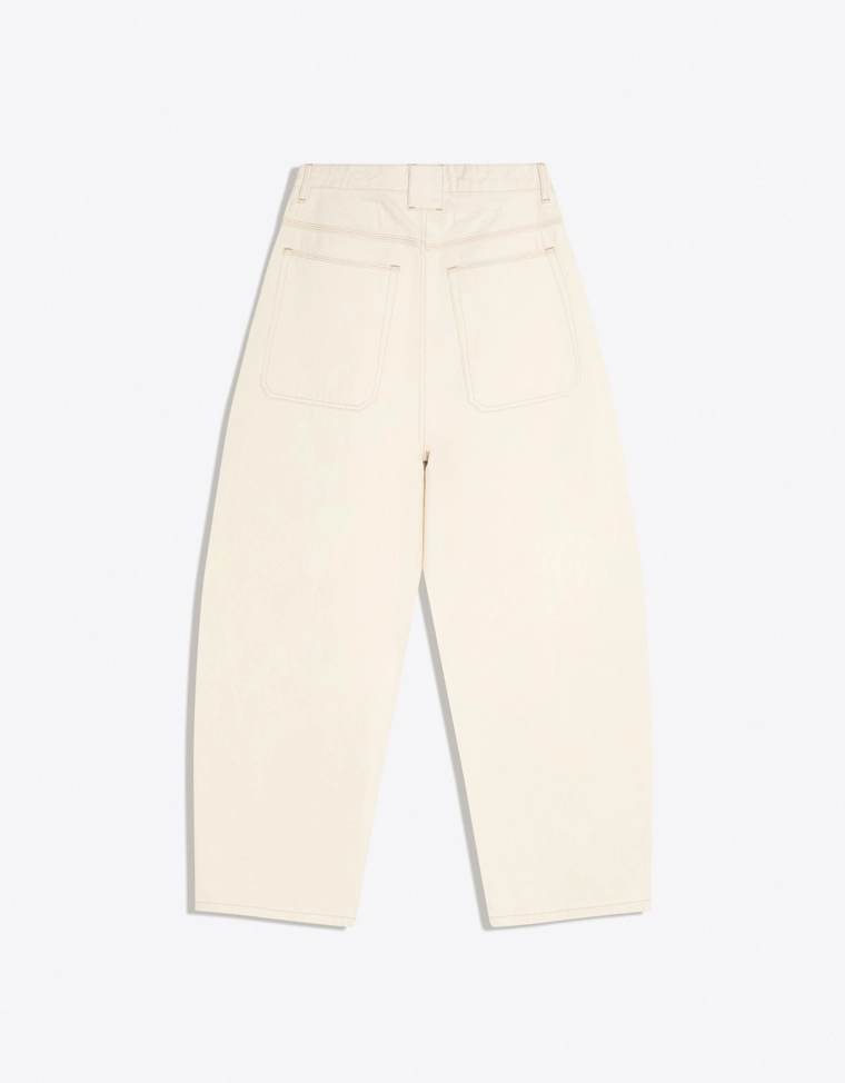 Джинсы-бананы