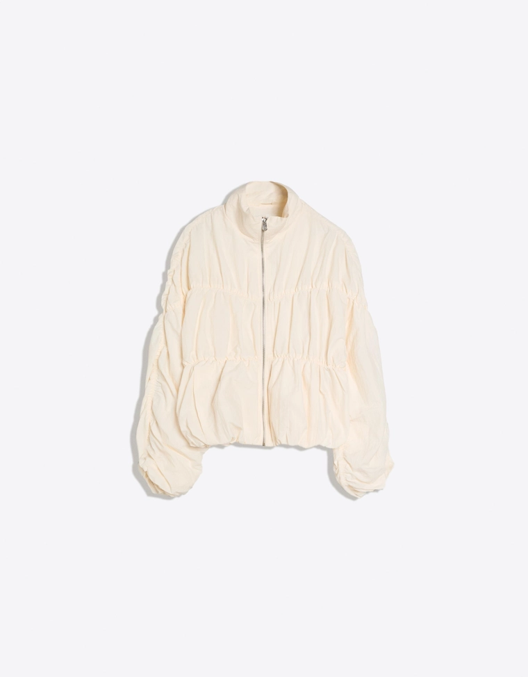 Куртка из высокотехнологичной ткани с драпировкой