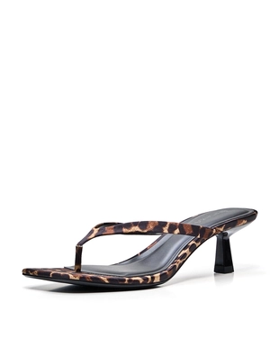 Сандалии на каблуке-стринги- Заказать в России