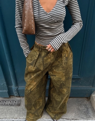 Брюки карго-парашюты с принтом- Заказать в России