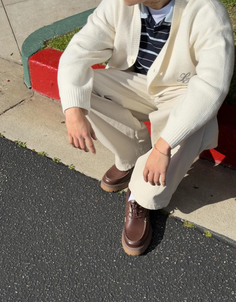 Куртка геометрического кроя с пуговицами и принтом