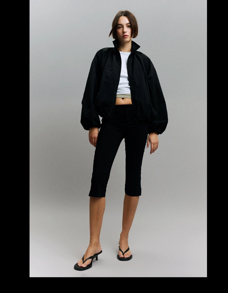 Объемная куртка из высокотехнологичной ткани