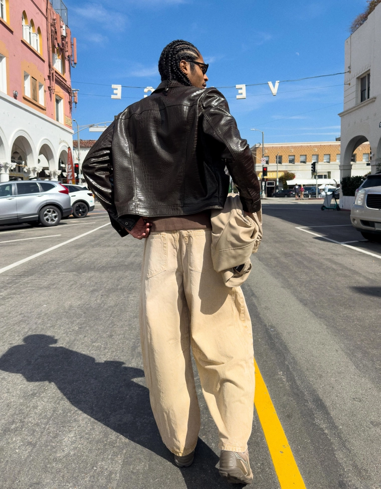 Куртка из искусственной кожи