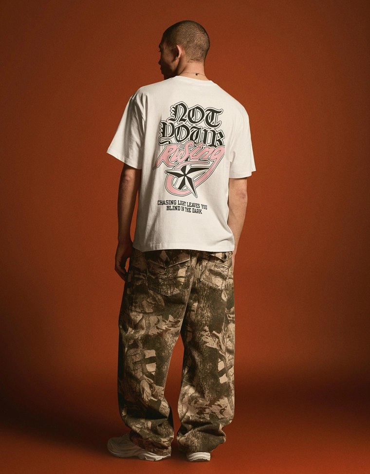 Футболка с короткими рукавами и принтом