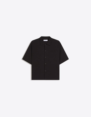 Black | 1112/557/800 - Bershka Рубашка геометрического кроя с короткими рукавами и складками