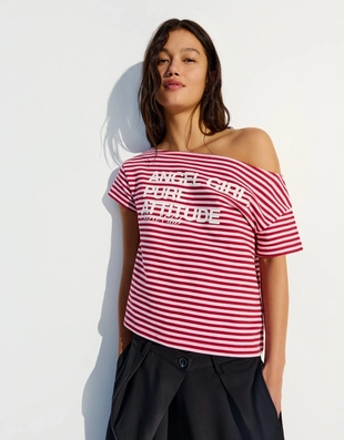 Футболка асимметричного кроя с короткими рукавами и принтом- Заказать в России