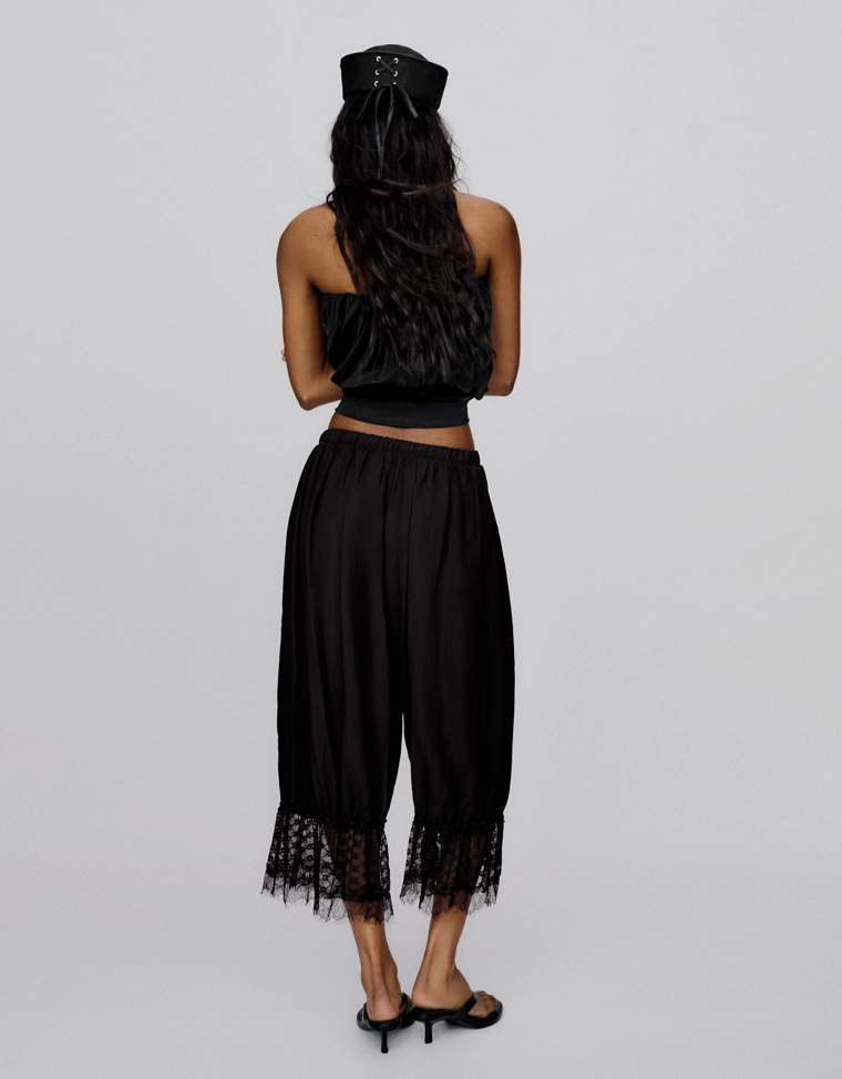 Шаровары в бельевом стиле