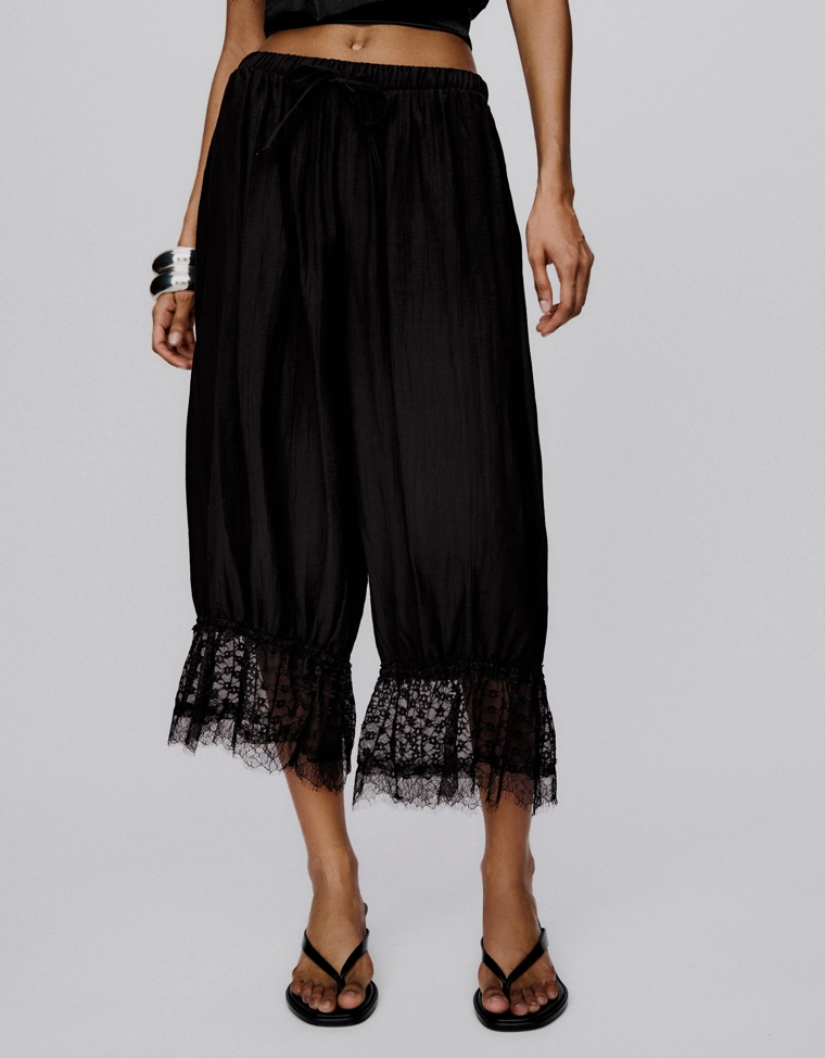 Шаровары в бельевом стиле