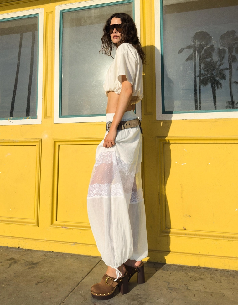 Шаровары с кружевом