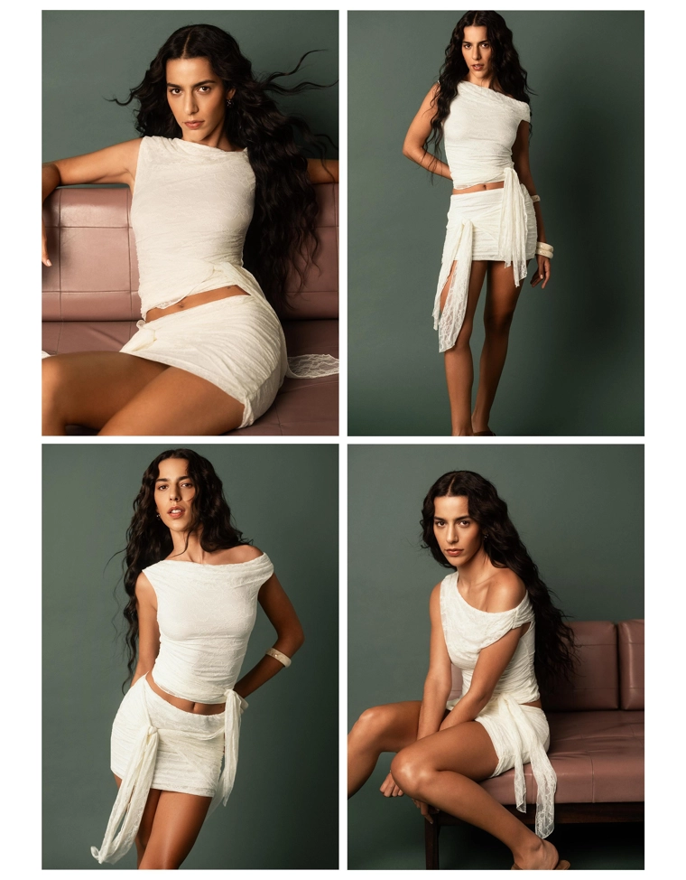 Мини-юбка с кружевом и узлом