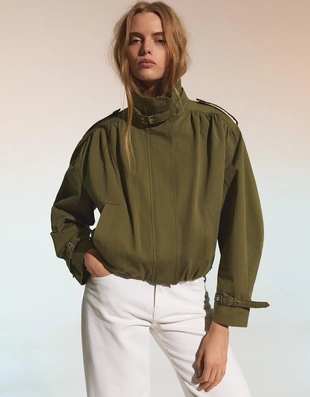 Куртка с пряжками и сборками- Заказать в России