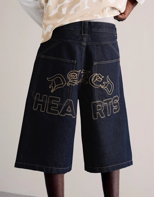 Джинсовые шорты-бермуды в скейтерском стиле с вышивкой- Заказать в России