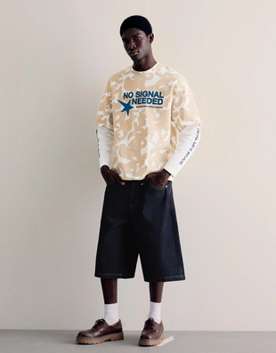 Джинсовые шорты-бермуды в скейтерском стиле с вышивкой- Заказать в России