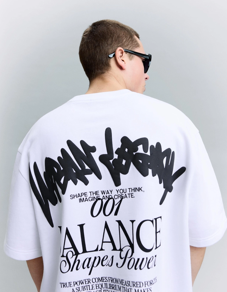 Футболка с принтом