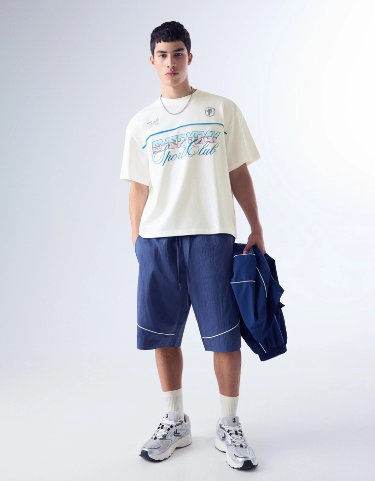 Футболка с короткими рукавами и принтом