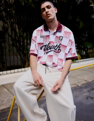 Поло с короткими рукавами и принтом- Заказать в России