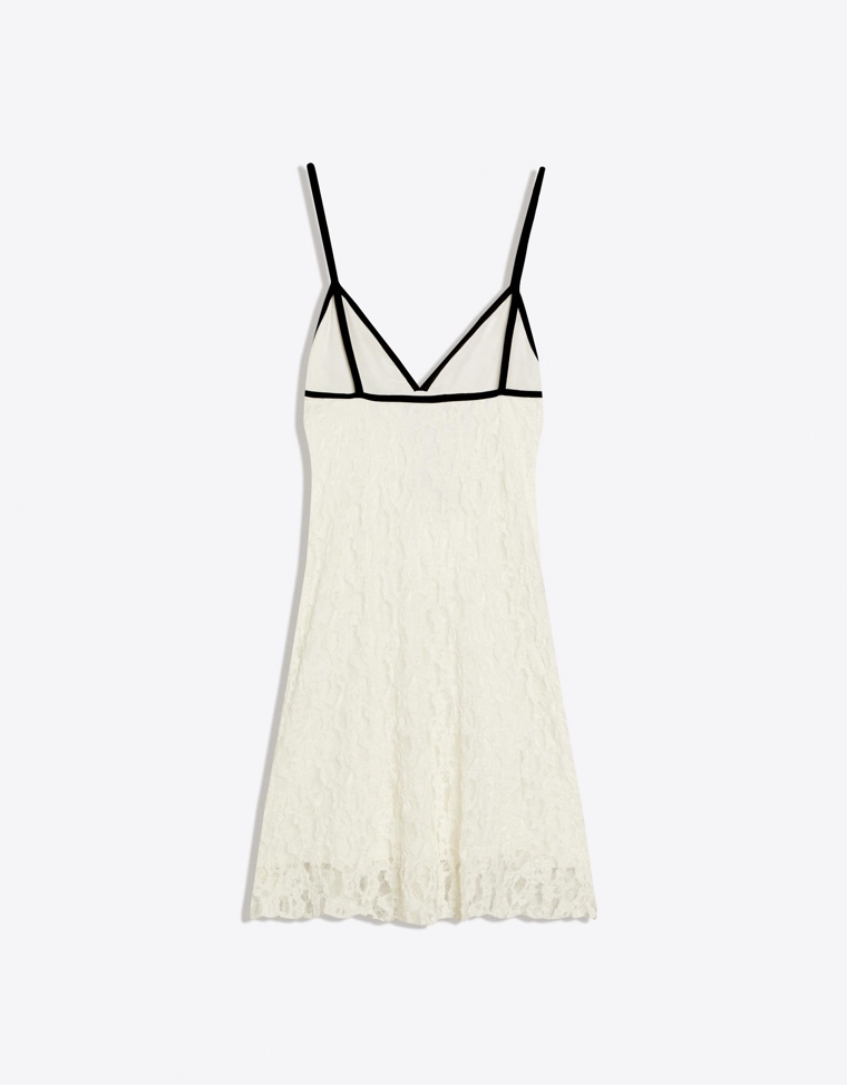 Мини-платье с контрастным кружевом