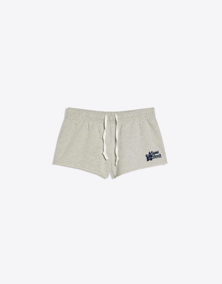 Шорты из мягкой ткани с вышивкой