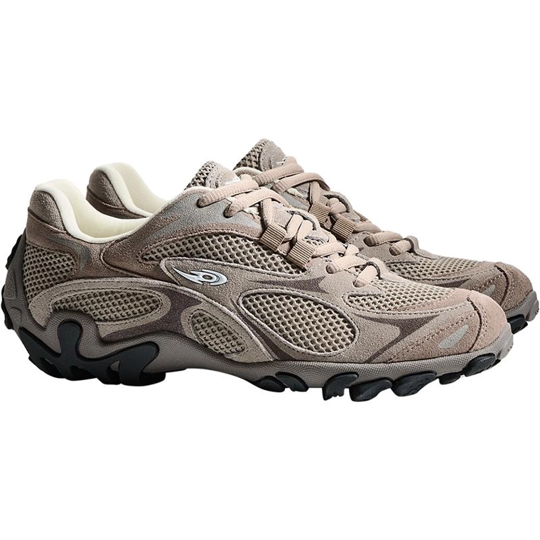 Кроссовки OUT OF CORE