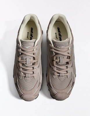 Кроссовки Out Of Core- Заказать в России